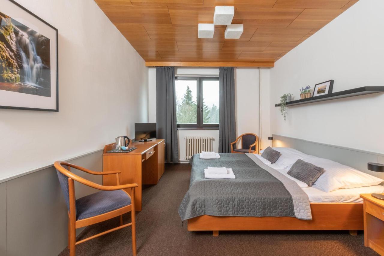 Wellness Hotel Sedy Vlk Гаррахов Екстер'єр фото