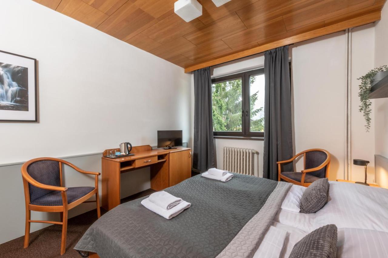 Wellness Hotel Sedy Vlk Гаррахов Екстер'єр фото