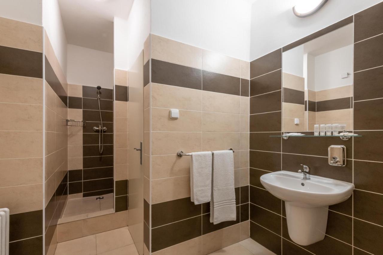 Wellness Hotel Sedy Vlk Гаррахов Екстер'єр фото